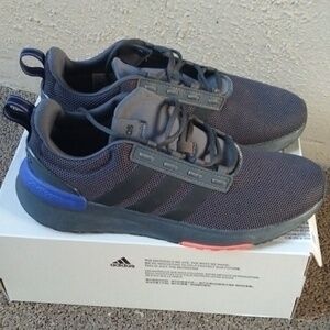 adidas RACER TR21 shoes